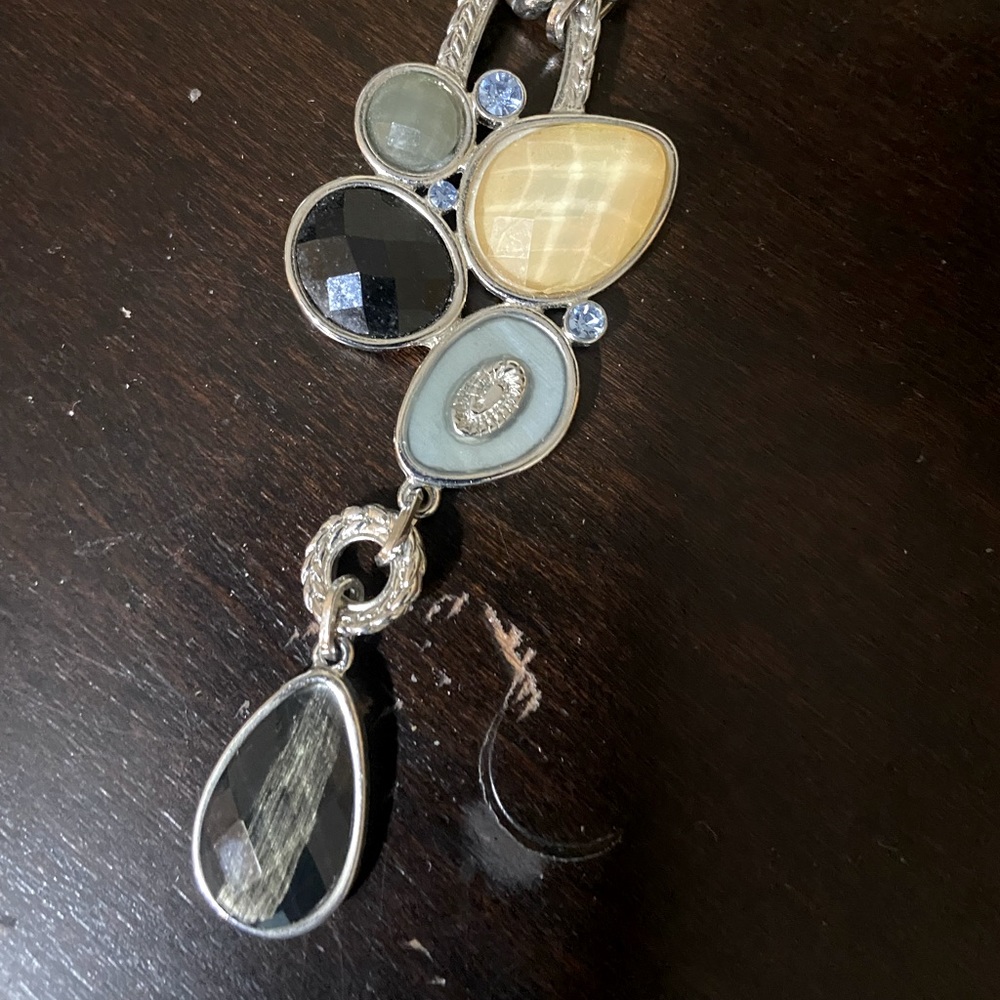 Lia Sophia branded necklace 15-18” long